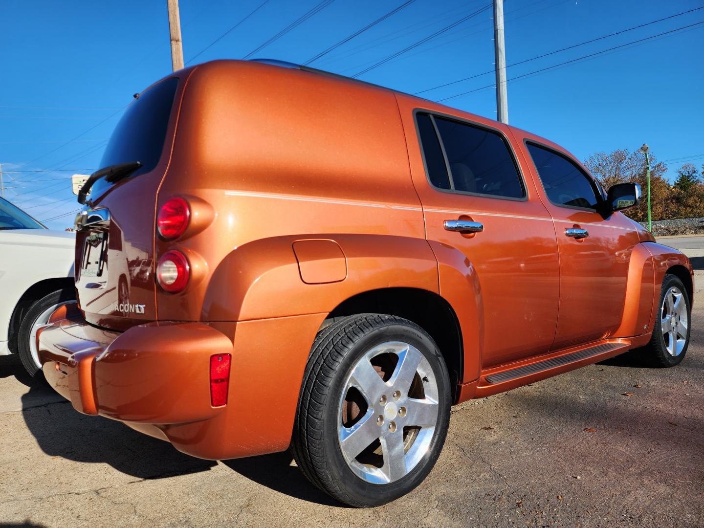 2008 SUNSET ORANGE Chevrolet HHR LT (3GNDA53P58S) with an 2.4L L4 DOHC 16V engine, AUTO transmission, located at 2660 S.Garland Avenue, Garland, TX, 75041, (469) 298-3118, 32.885551, -96.655602 - Photo#3